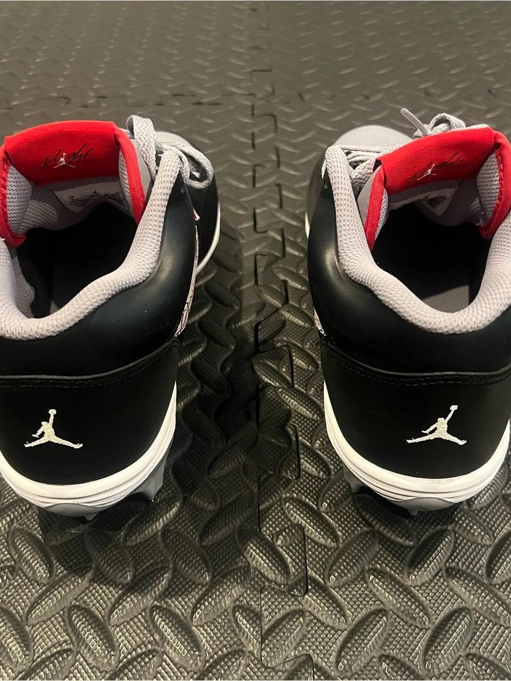 Air Jordan Stadium 90 Cleat ‘ Black Cement’ HQ0210-060 Size 9